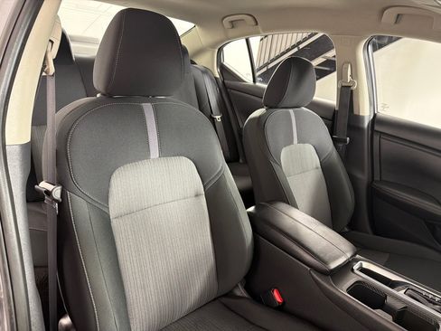 Used 2025 Nissan Sentra SV FWD image 23