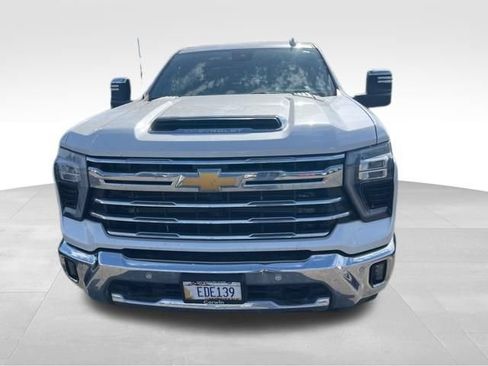 Used 2024 Chevrolet Silverado 3500 LTZ w/ LTZ Premium Package AWD/4WD image 3