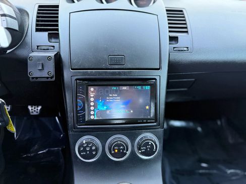 Used 2004 Nissan 350Z Performance w/ Aerodynamics Pkg image 25