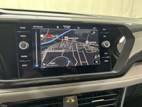 Certified 2022 Volkswagen Taos SEL AWD/4WD image 16