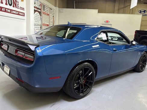 Used 2023 Dodge Challenger SRT Hellcat w/ Harmon/Kardon Sound Group image 8