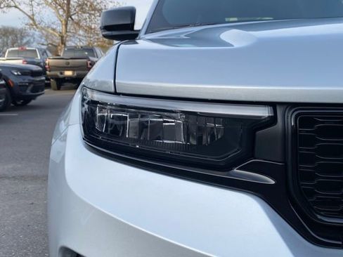 New 2025 Jeep Grand Cherokee Limited w/ Black Appearance Package image 11