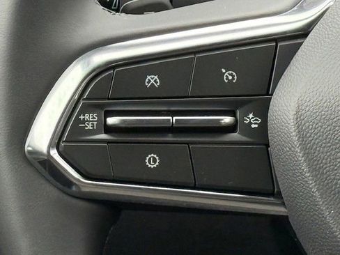 New 2026 Chevrolet Equinox LT w/ Convenience Package II image 29