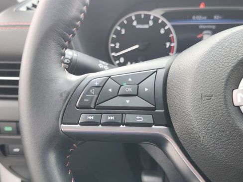 Used 2024 Nissan Sentra SR FWD image 22