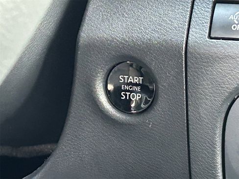 New 2026 Nissan Frontier SV image 22