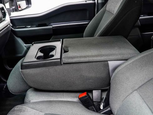 Used 2025 Ford F250 XLT image 19