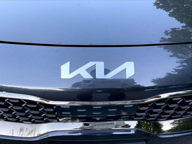 Used 2022 Kia Stinger GT2 w/ Red Interior Color Package AWD/4WD image 5