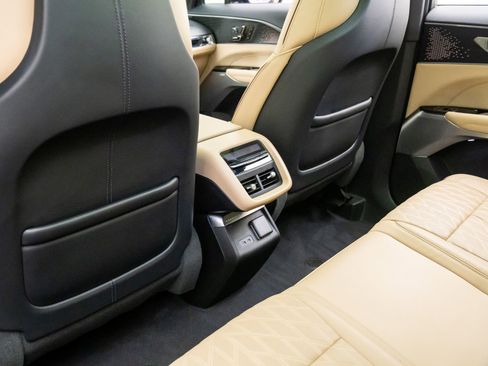 Certified 2024 Cadillac Lyriq Sport w/ Nappa Leather Package image 21