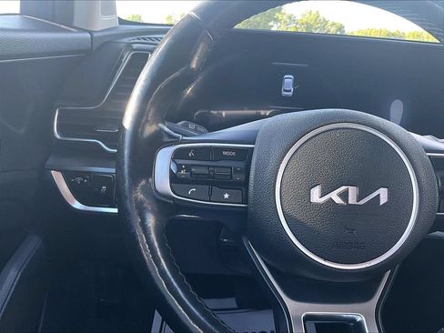 Used 2023 Kia Sportage EX AWD/4WD image 18