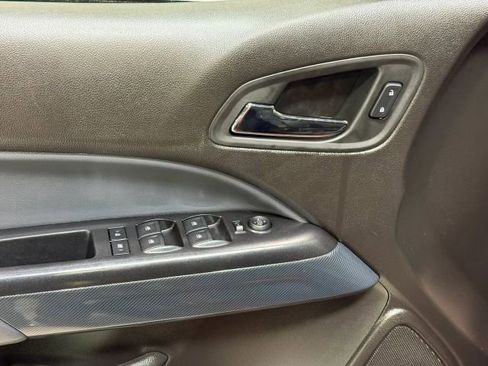Used 2016 Chevrolet Colorado Z71 image 11