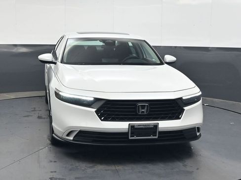 Used 2024 Honda Accord EX image 9