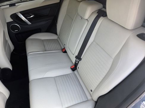 Certified 2023 Land Rover Discovery Sport SE image 14