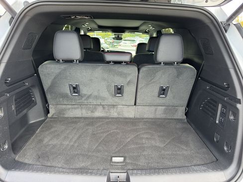 Used 2024 Chevrolet Traverse RS w/ LPO, Floor Liner Package image 26