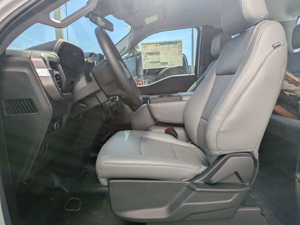 New 2026 Ford F150 XL RWD image 19