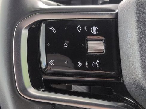 Used 2025 Land Rover Discovery Sport Dynamic SE AWD/4WD image 26