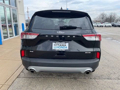 Used 2022 Ford Escape SE AWD/4WD image 6