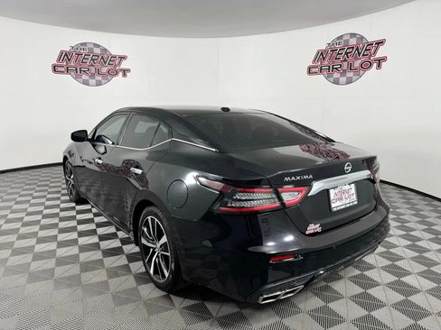 Used 2023 Nissan Maxima SV w/ Floor Mat Group FWD image 5