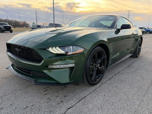 Used 2022 Ford Mustang Coupe w/ Equipment Group 101A image 3