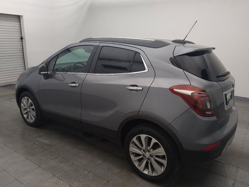 Used 2020 Buick Encore Preferred w/ Safety Package FWD image 3