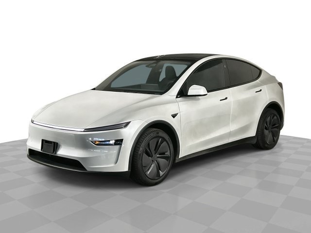 Used 2026 Tesla Model Y 2WD image 1