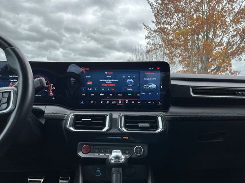 Used 2024 Ford Mustang Premium image 21