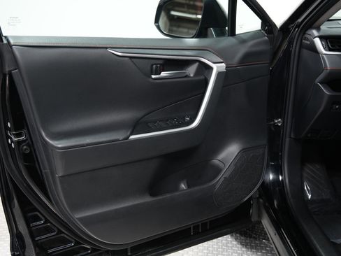 Used 2024 Toyota RAV4 Adventure image 23