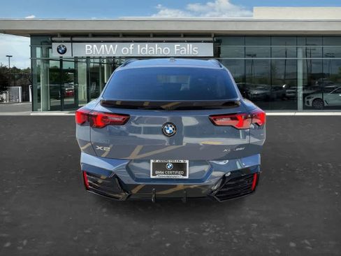 Used 2026 BMW X2 xDrive28i AWD/4WD image 9