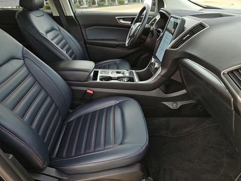 Certified 2024 Ford Edge SEL w/ Sport Appearance Package image 30