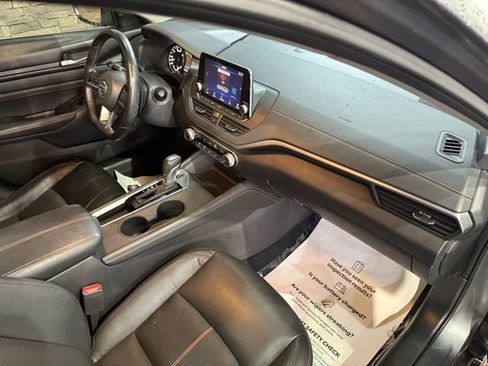 Used 2021 Nissan Altima 2.0 SR FWD image 28