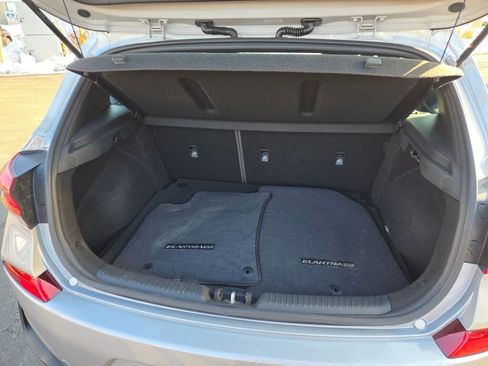 Used 2020 Hyundai Elantra GT N Line image 15