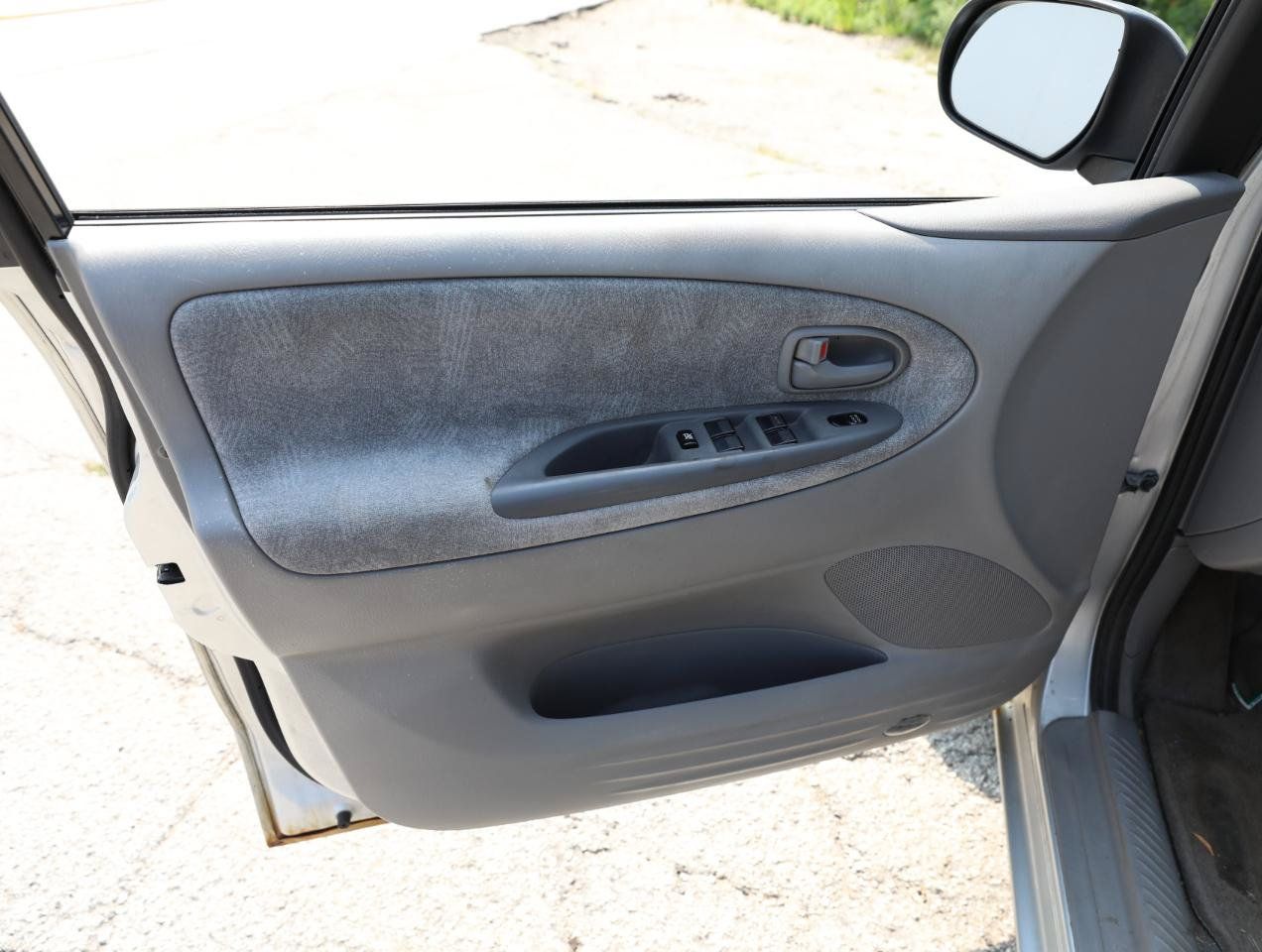 Used 2003 MAZDA MPV LX-SV FWD image 15