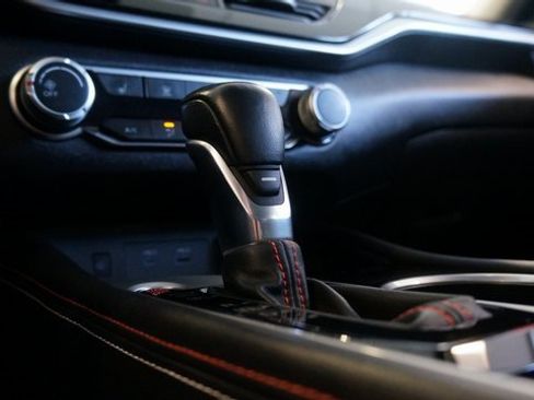 Used 2023 Nissan Altima 2.5 SR w/ SR Premium Package image 20