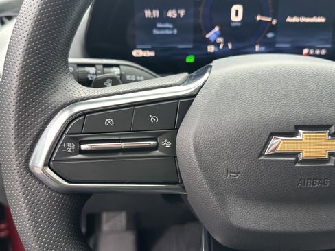 New 2026 Chevrolet Equinox EV LT image 25