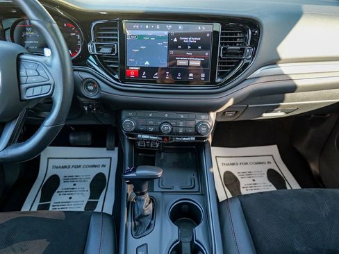 Used 2022 Dodge Durango R/T w/ Blacktop Package AWD/4WD image 50