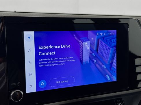 Used 2025 Toyota Camry LE image 14