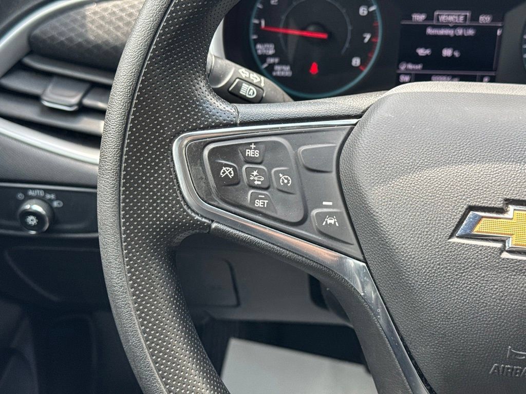 Used 2025 Chevrolet Malibu LT FWD image 27