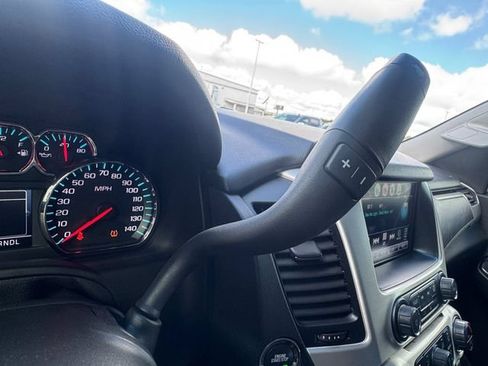Used 2019 GMC Yukon XL SLT RWD image 12