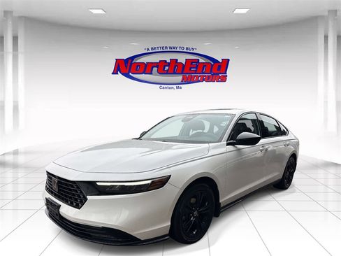 Used 2025 Honda Accord SE image 7