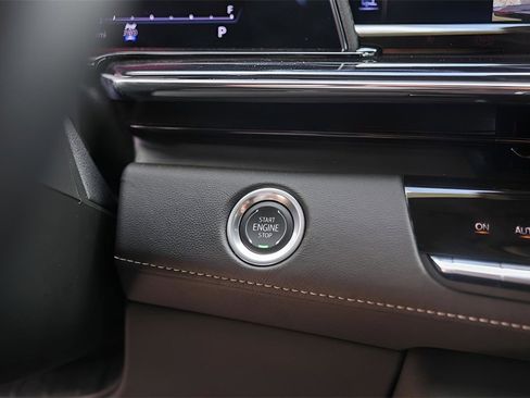 Used 2024 Cadillac Escalade Sport w/ Touring Package image 19