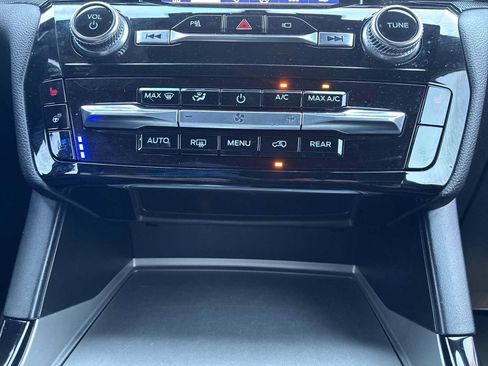 Used 2022 Ford Explorer ST w/ ST Street Pack AWD/4WD image 17