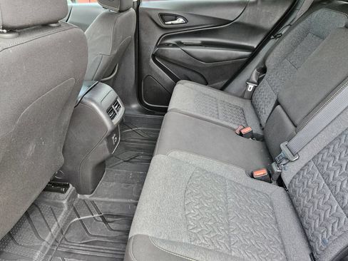 Used 2024 Chevrolet Equinox LT w/ LPO, Floor Liner Package FWD image 30