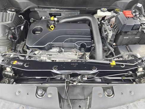 Used 2025 Chevrolet Equinox LT image 22