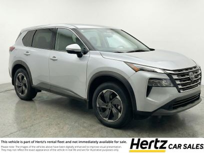 Used 2025 Nissan Rogue SV