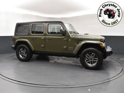 Used 2024 Jeep Wrangler Unlimited w/ Dual Top Group