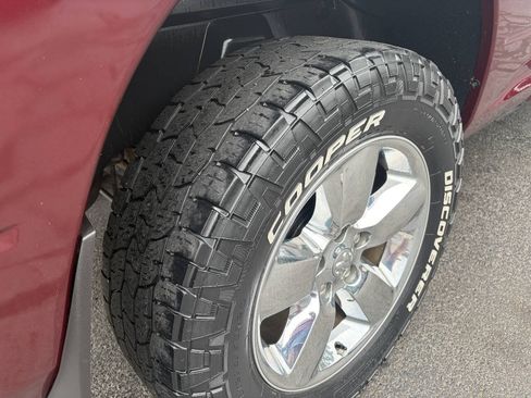 Used 2019 RAM 1500 Big Horn AWD/4WD image 12