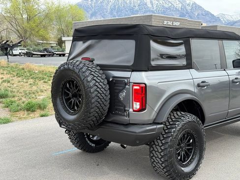 Used 2023 Ford Bronco Black Diamond AWD/4WD image 10