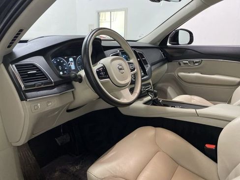 Used 2020 Volvo XC90 T5 Momentum image 66