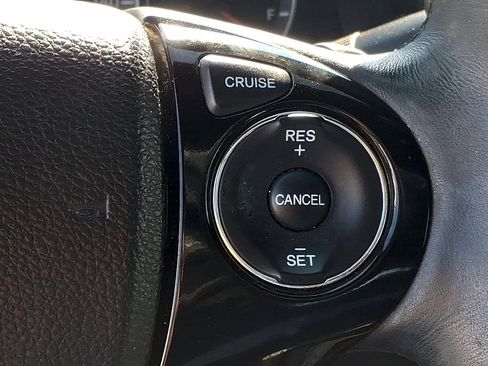 Used 2016 Honda Accord Sport image 15