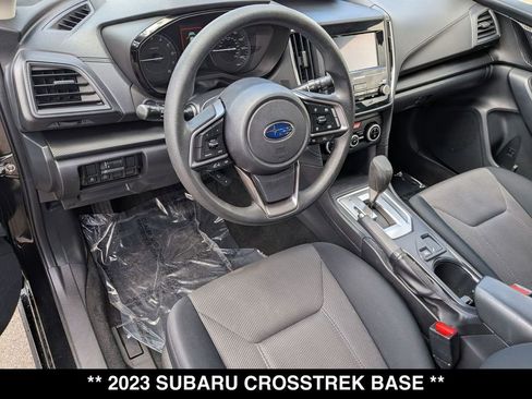 Used 2023 Subaru Crosstrek 2.0i AWD/4WD image 2