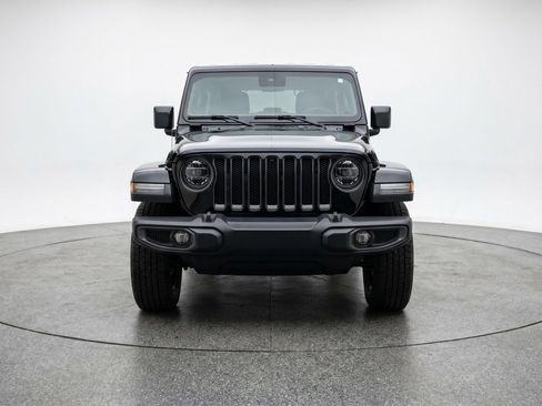 Used 2025 Jeep Wrangler Unlimited Sport AWD/4WD image 2